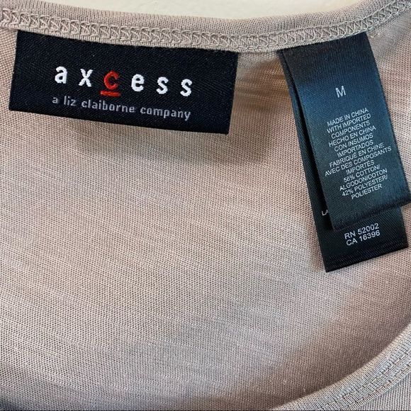 Access by Liz Claiborne jewel embellished top size M - Picture 3 of 3